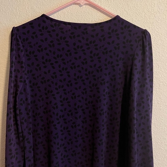 NWT Liz Claiborne Purple Blouse Size Small - Picture 8 of 8